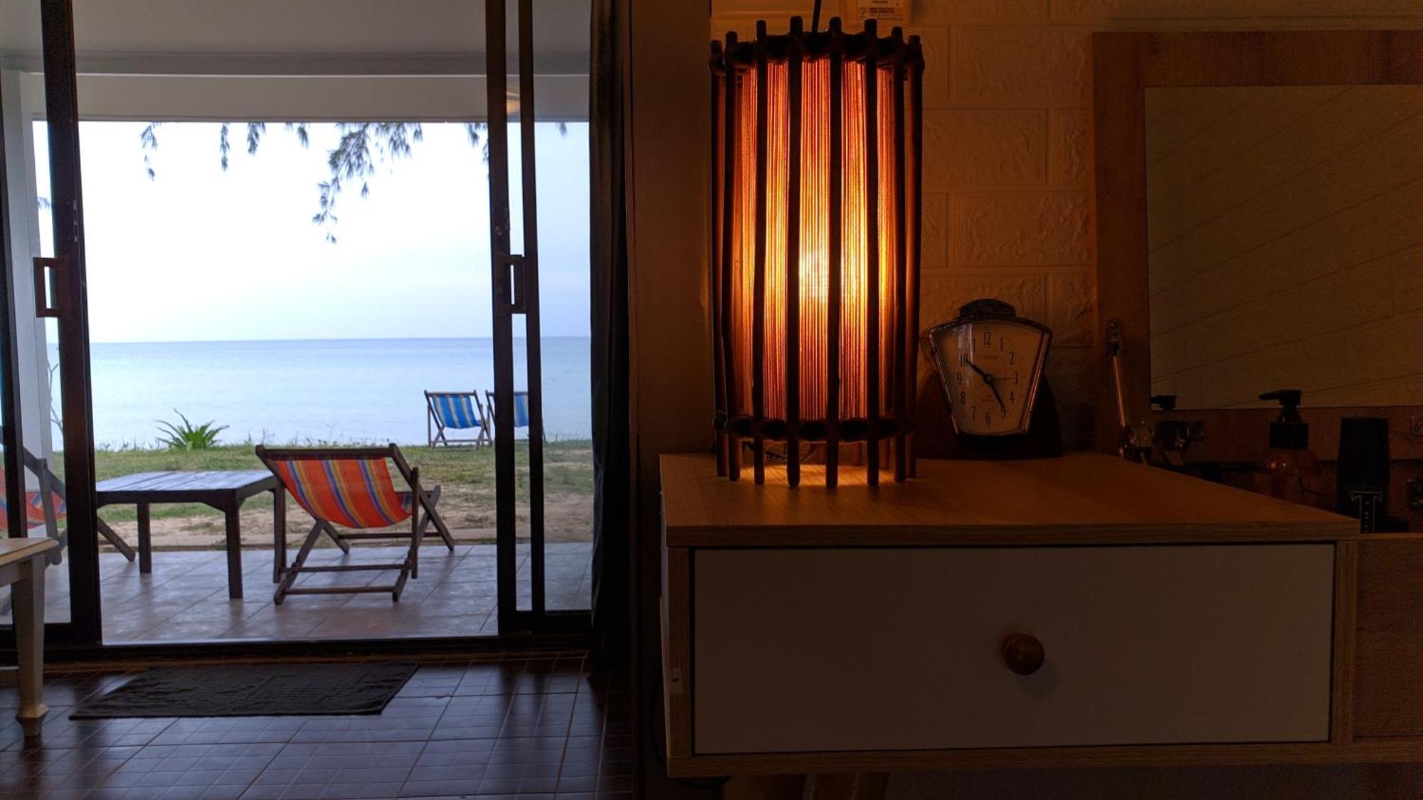 Monkey Island Resort Koh Mak Rom bilde